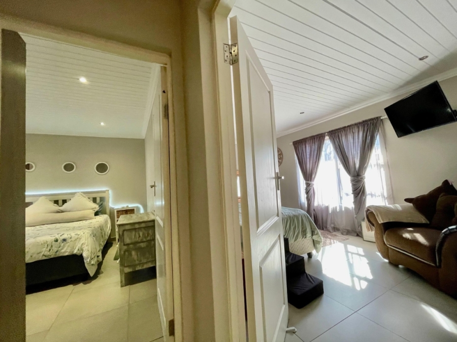 To Let 2 Bedroom Property for Rent in Potchefstroom North West